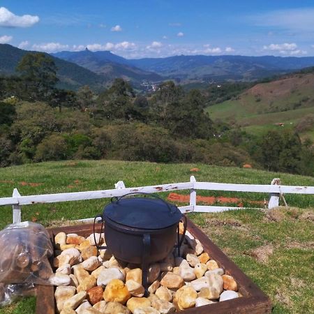 Chales Xanoti Oferece Conforto E Tranquilidade. Sapucaí-Mirim Kültér fotó