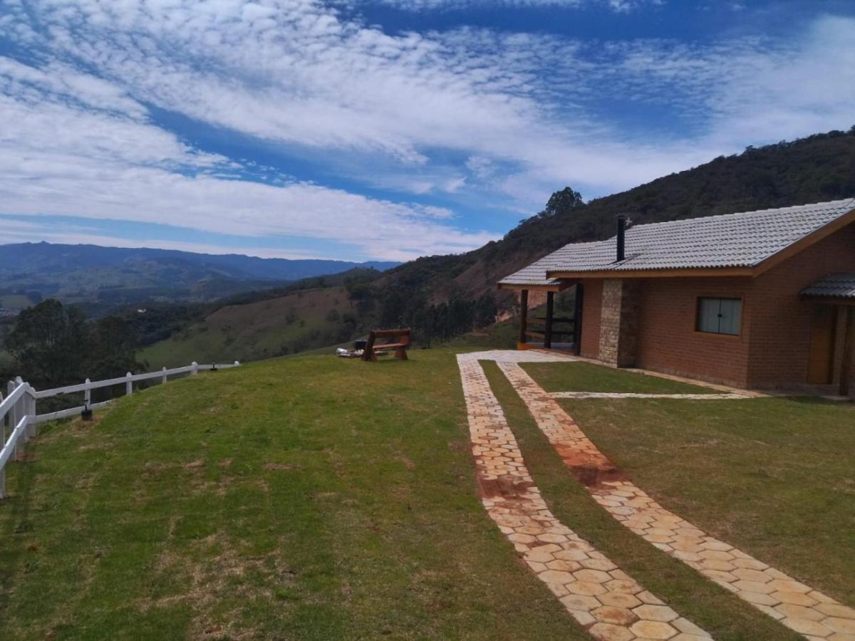 Chales Xanoti Oferece Conforto E Tranquilidade. Sapucaí-Mirim Kültér fotó